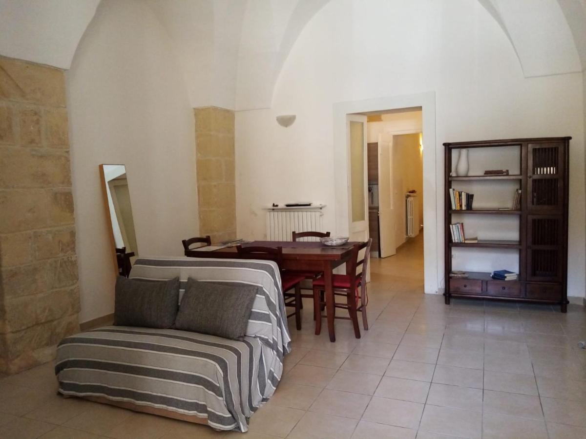 Appartamento Piazzetta Acquaviva Lecce Esterno foto